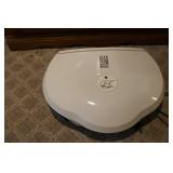 2 plastic lap desks for kids with s...