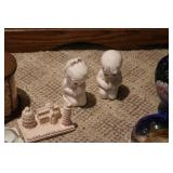 Decorative glassware and collectabl...