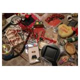 Huge lot of miscellaneous decor, tr...