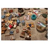 Decorative trinkets...