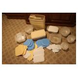 food storage containers with lids...