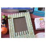 miscellaneous decor, vintage photos...