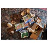 Miscellaneous Trinkets and decor Ou...