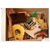 Miscellaneous Trinkets and decor Ou...