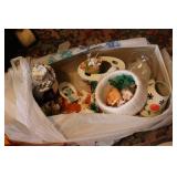 Miscellaneous lot artificial flower...