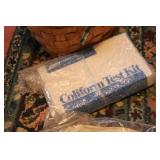 Miscellaneous lot artificial flower...