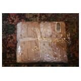 DENNIS BASSO TEXTURED FAUX FUR 60x6...