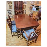 Stunning English Federalist Dining Table Set in Superb Condition