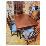 Stunning English Federalist Dining Table Set in Superb Condition