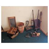 Primitive Household Tools & Décor