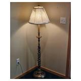 Beautiful Vintage Patina Barley Twist Brass Floor Lamp