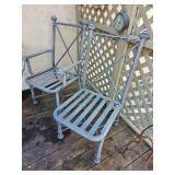 Wisted Cast Aluminum Patio Table Set with Scalloped Edge Glass Top
