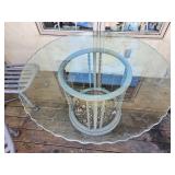 Wisted Cast Aluminum Patio Table Set with Scalloped Edge Glass Top