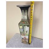 Large Chinese Famille Verte Porcelain Square Vase Vintage 20th Century