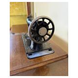 Antique Trendle Singer Sewing Machine G8110528