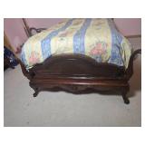 Stunning Vintage Scallop Shell Twin Bed  Set - (B)