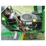 John Deere LX266 Lawn Tractor