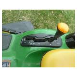 John Deere LT133 Lawn Tractor