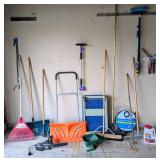 Long Handled Yard Tools and Shovels
