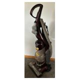 Bissell Momentum Cyclonic Vacuum Model: 82G7-1