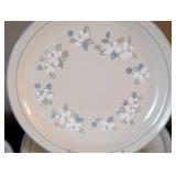 Chantilly Stoneware Dish Set