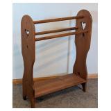 Decorative Pine Quilt Rack
