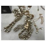 Beautiful Black Laquered & Mother of Pearl Jewelry Box with Contents