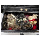 Beautiful Black Laquered & Mother of Pearl Jewelry Box with Contents