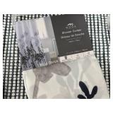 New Bathroom Rug, Shower Curtains, Tub Mat, Shower Rings