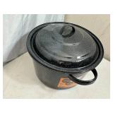 New Granite Ware Enamel Stew Pot