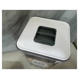 4 New Airtight Food Storage Containers