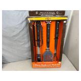 New 4 Piece BBQ Tool Set
