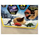 New National Geographic Dinosaur Advent Calendar with 24 Dinosaurs and T-Rex Tooth Replica