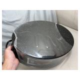 New Large Enamel Roaster Pan with Lid