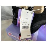 New Skechers Memory Foam Shoes - Size 5.5