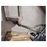 Pallet jack