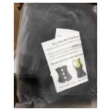 ASSORTED KNEE BRACES TO SWEAT VESTS