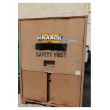 Knaack Jobsite Field Office Gang Box