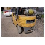 Caterpillar 50 Pneumatic Tire Forklift - Dual Fuel Gas/Propane