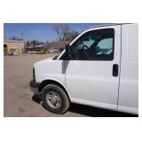 2017 Chevrolet Express Work Van - 6.0L L96 LS