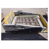 Braunability 34" x 51" Power Lift - 48"