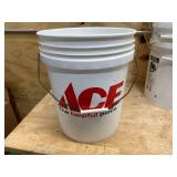 (10) 5 Gal. White Buckets