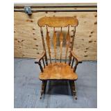ROCKING CHAIR