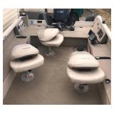 2000 FISHHAWK CRESTLINER / TRAILER / 80 HP YAMAHA 4 STROKE