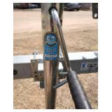 2000 FISHHAWK CRESTLINER / TRAILER / 80 HP YAMAHA 4 STROKE