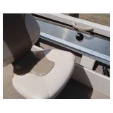 2000 FISHHAWK CRESTLINER / TRAILER / 80 HP YAMAHA 4 STROKE