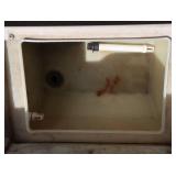 2000 FISHHAWK CRESTLINER / TRAILER / 80 HP YAMAHA 4 STROKE