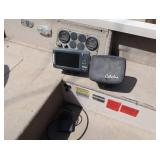 2000 FISHHAWK CRESTLINER / TRAILER / 80 HP YAMAHA 4 STROKE