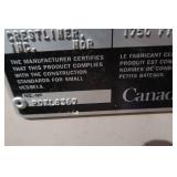 2000 FISHHAWK CRESTLINER / TRAILER / 80 HP YAMAHA 4 STROKE