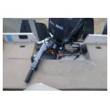 2000 FISHHAWK CRESTLINER / TRAILER / 80 HP YAMAHA 4 STROKE